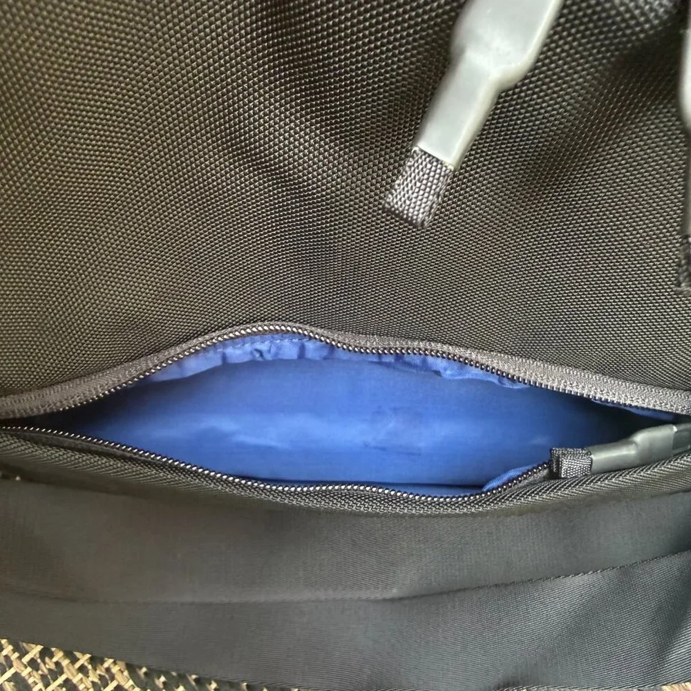 TIMBUK2 Never Check Overnight Briefcase TSF 18 Unisex Travel Business New